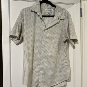 Mizzen + Main Trim Fit Button Down